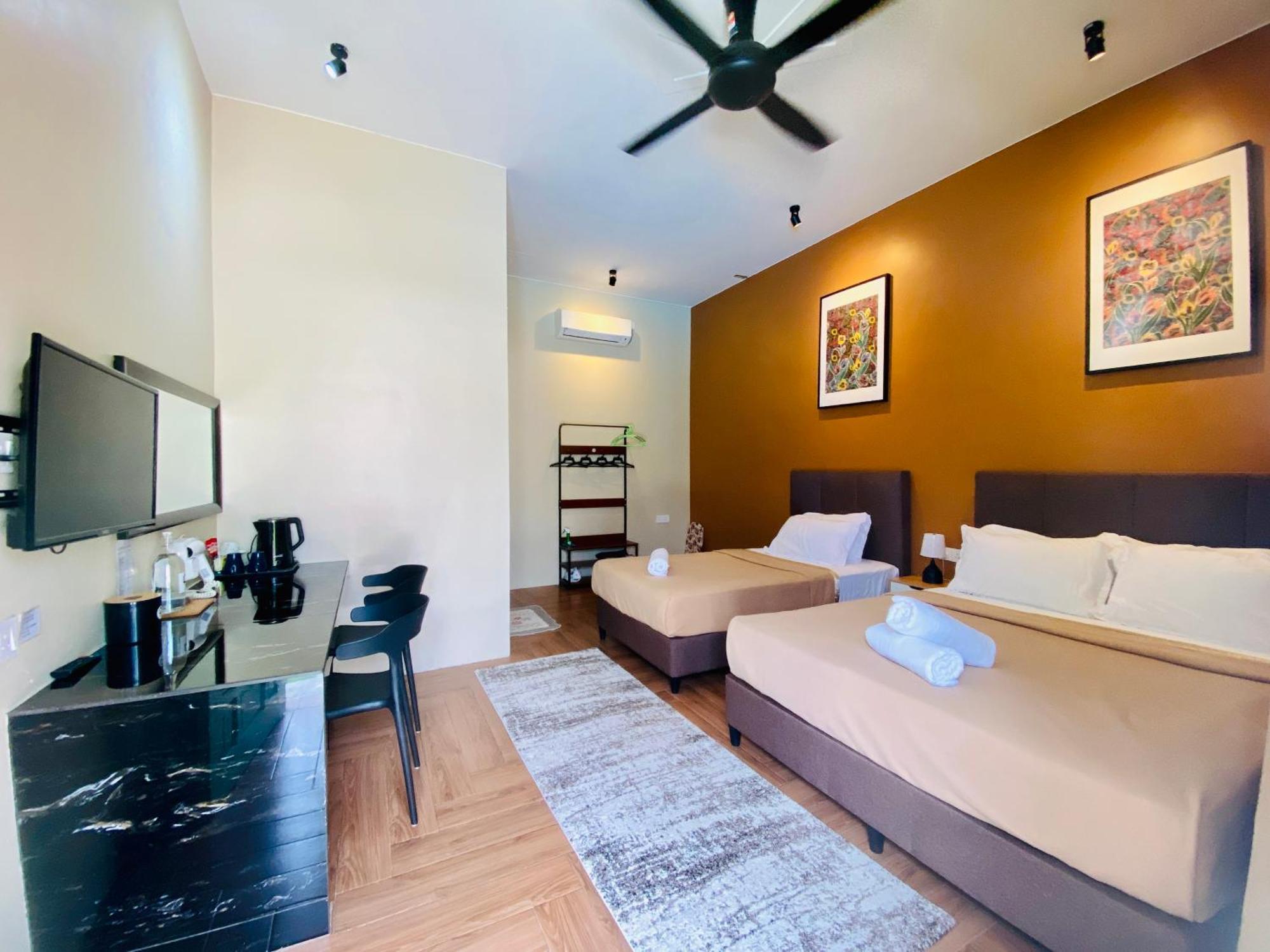 Gading Chalet كُوالا تيرينغانو المظهر الخارجي الصورة